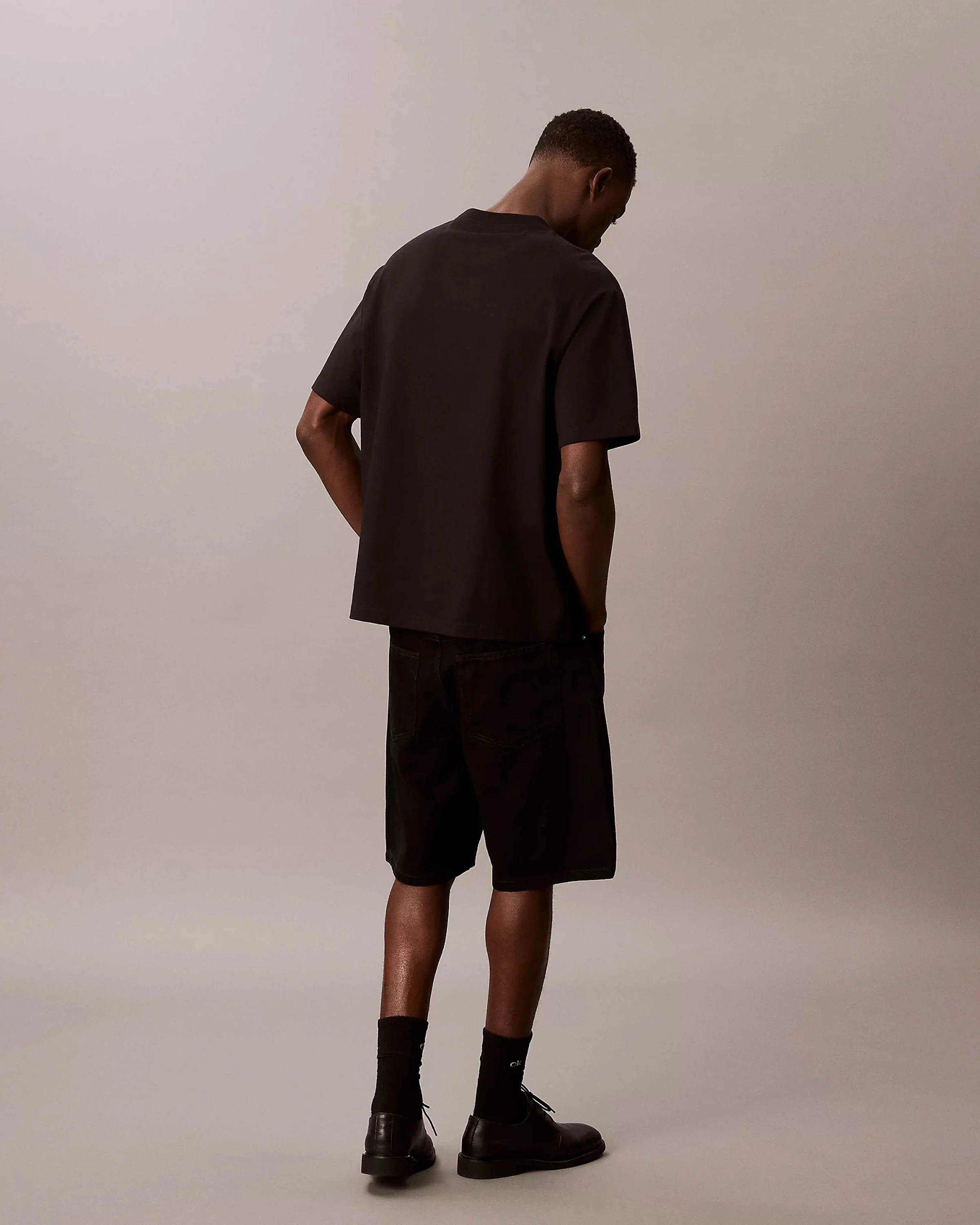 Relaxed T-Shirt - Image 4