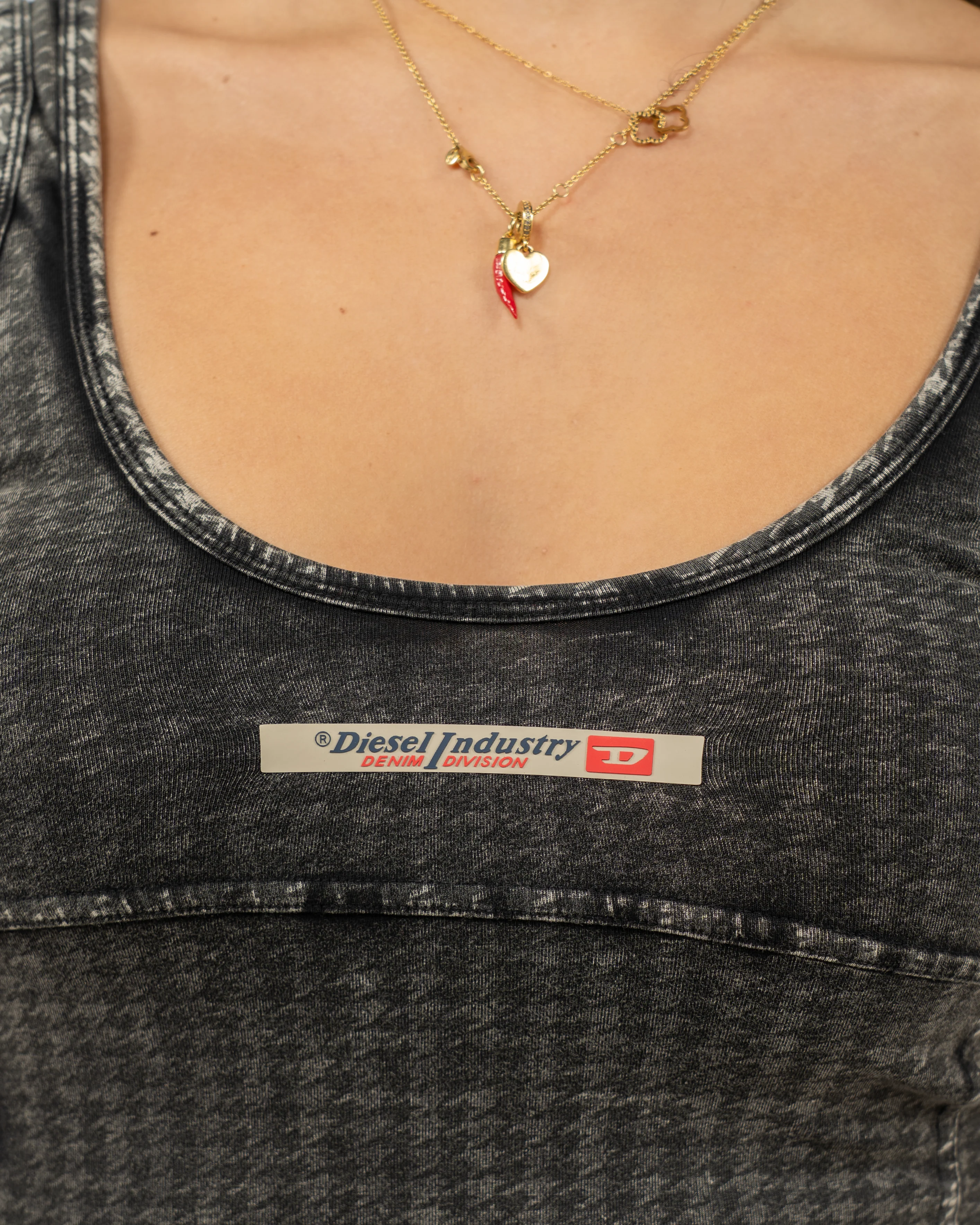 Phoebe Uw Body - Image 5