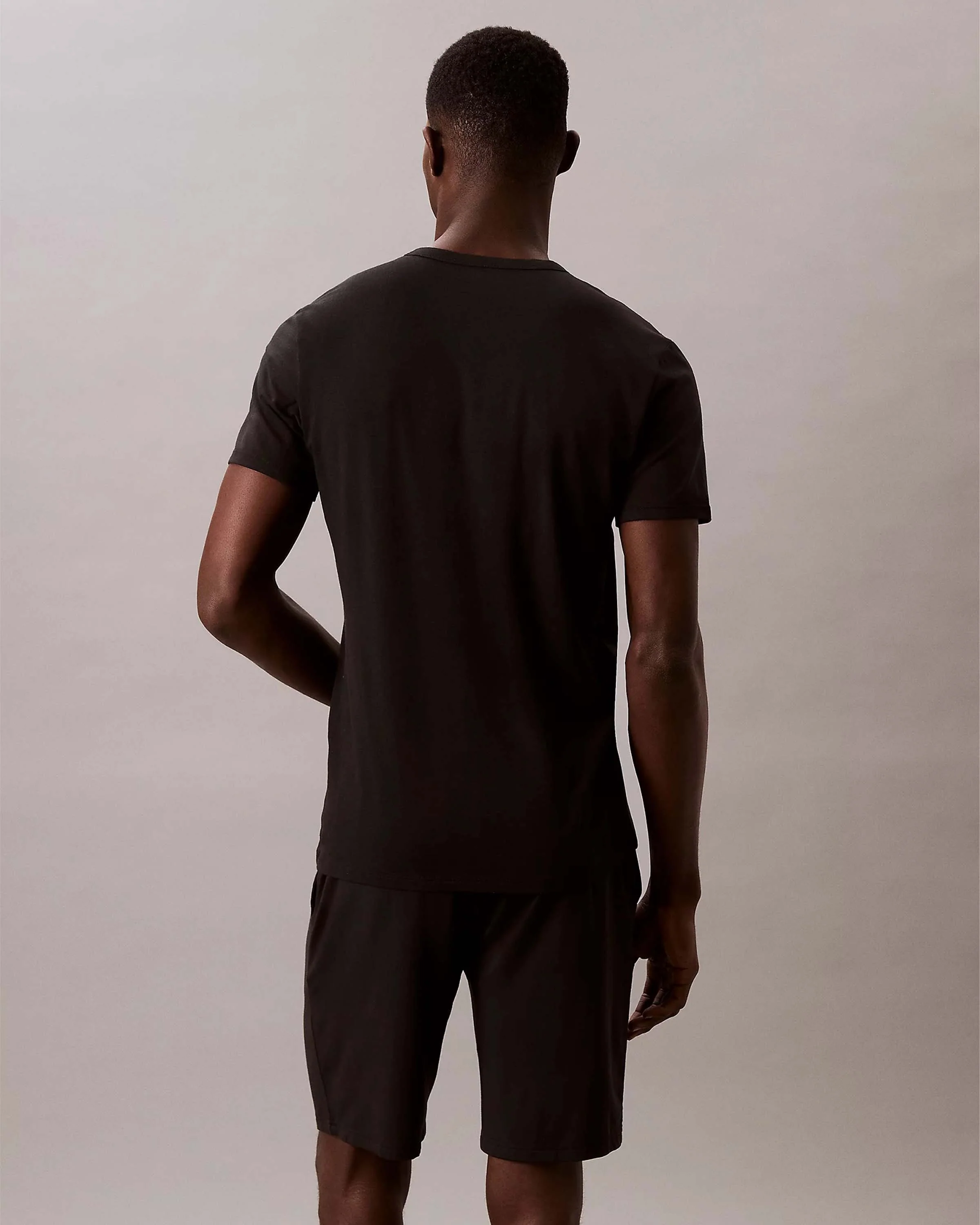 S/S V Neck 3 Pack - Image 4